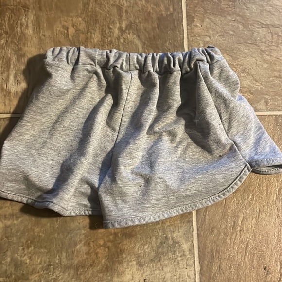 Olivia Rae shorts size XS never been worn - Picture 2 of 3